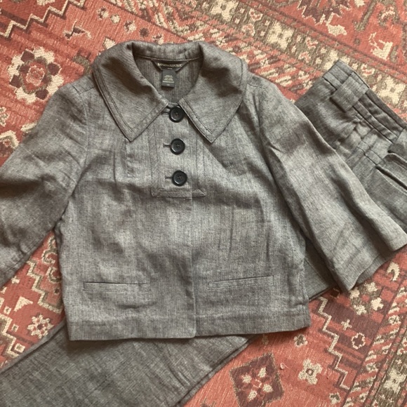 Adorable Banana Republic linen suit. EUC GRAY/black mini houndstooth print - Picture 4 of 9